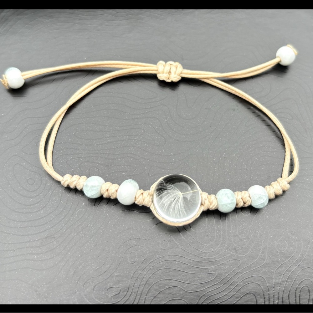 Elegant Beaded Dandelion Seed Bracelet with Clear and Blue Accents H21